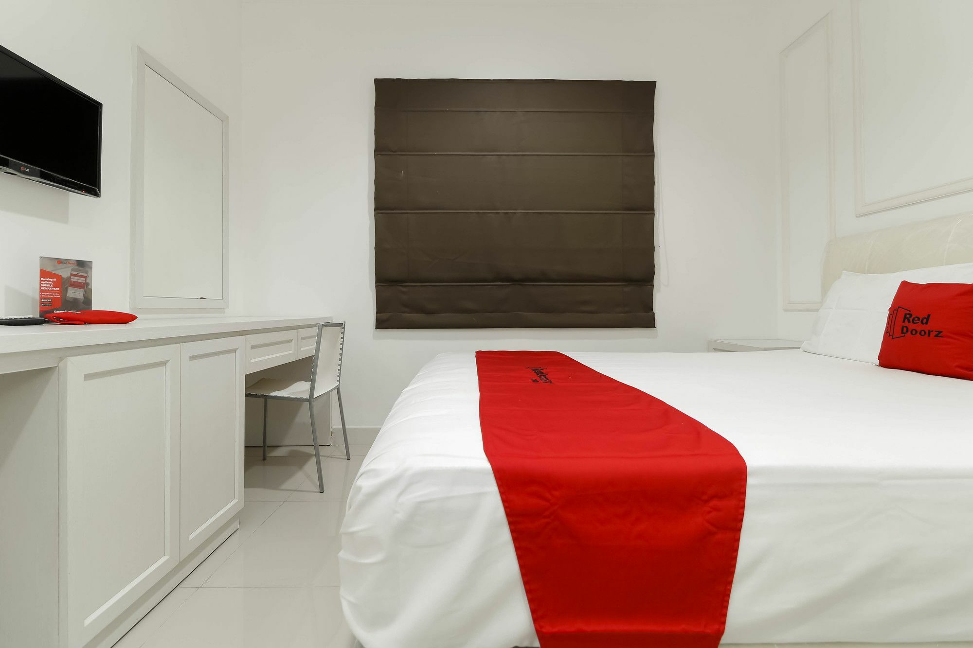 Reddoorz Plus @ Setiabudi Barat Jakarta Kültér fotó