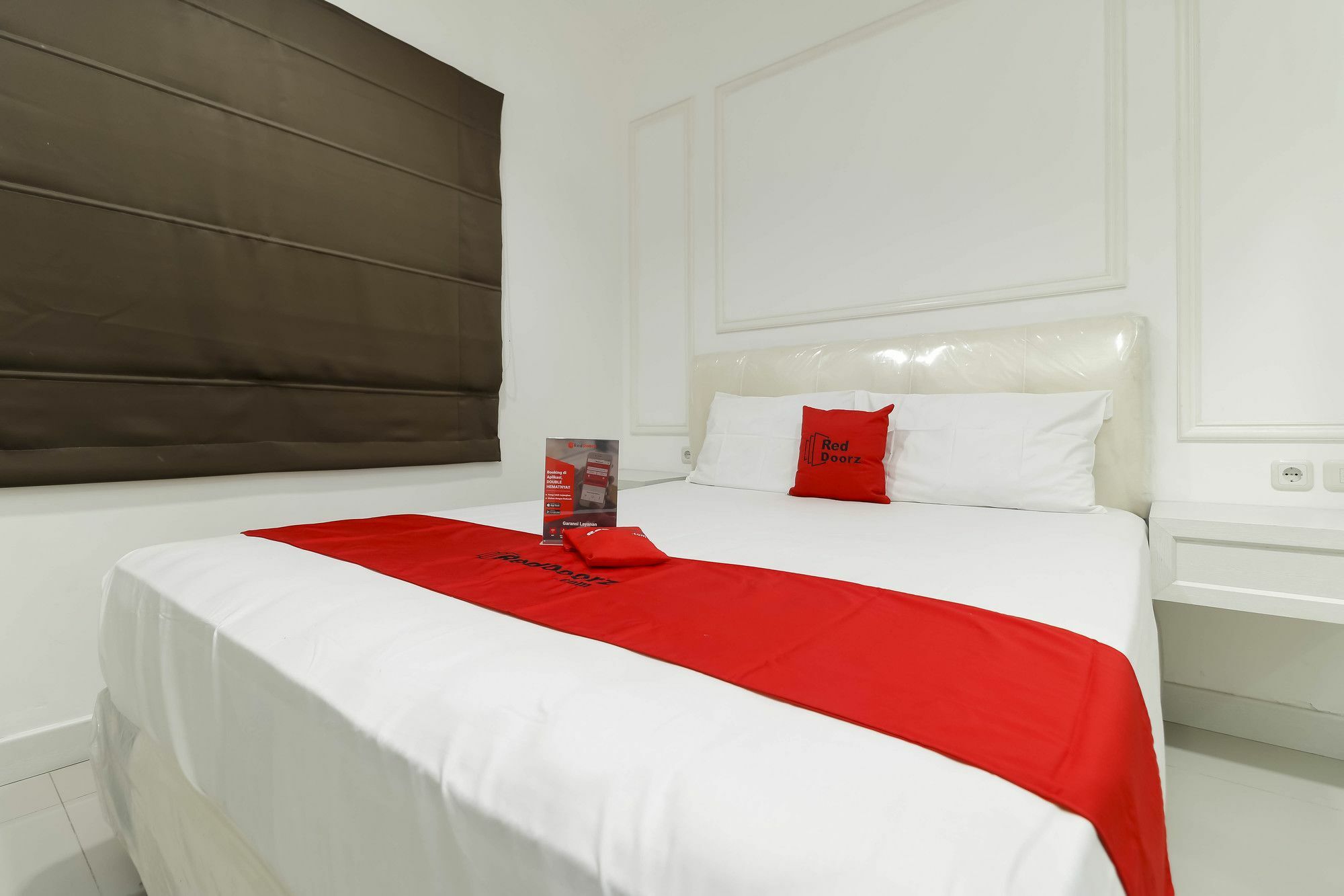 Reddoorz Plus @ Setiabudi Barat Jakarta Kültér fotó
